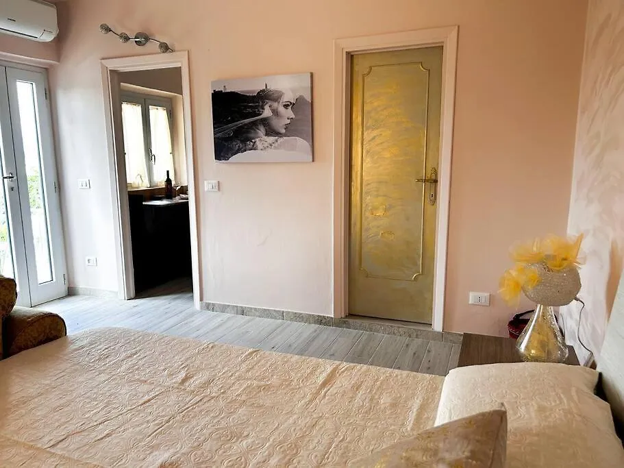 La Casa Di Danilo Apartment Spianate 0*,  Italy